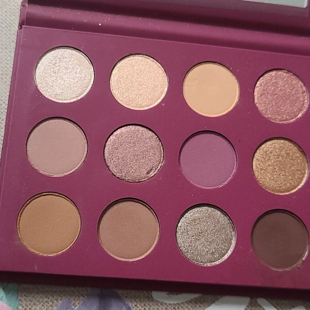 You Had Me at Hello Eyeshadow Palette
